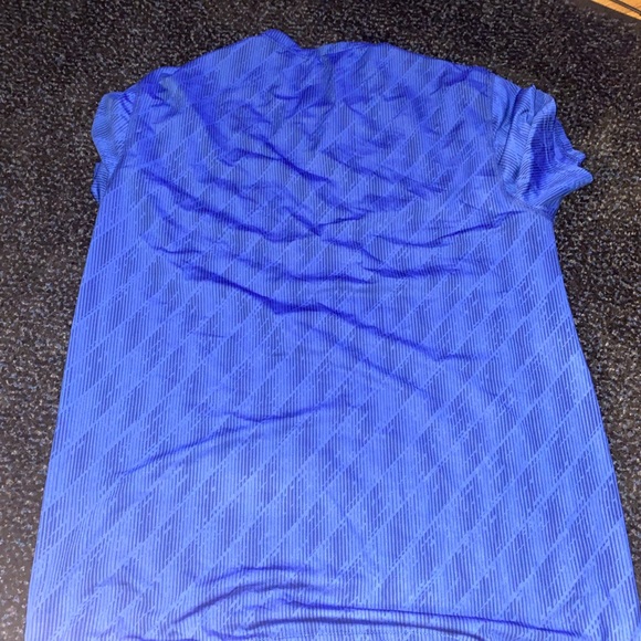 Gym shirt - Picture 2 of 3